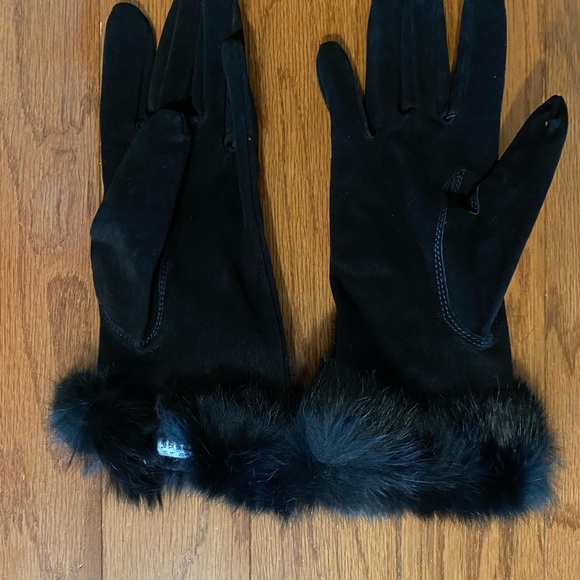 GENUINE SUEDE LEATHER BLACK GLOVES - Picture 2 of 3